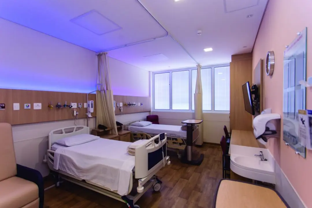 Screenline Hospital AACD 01