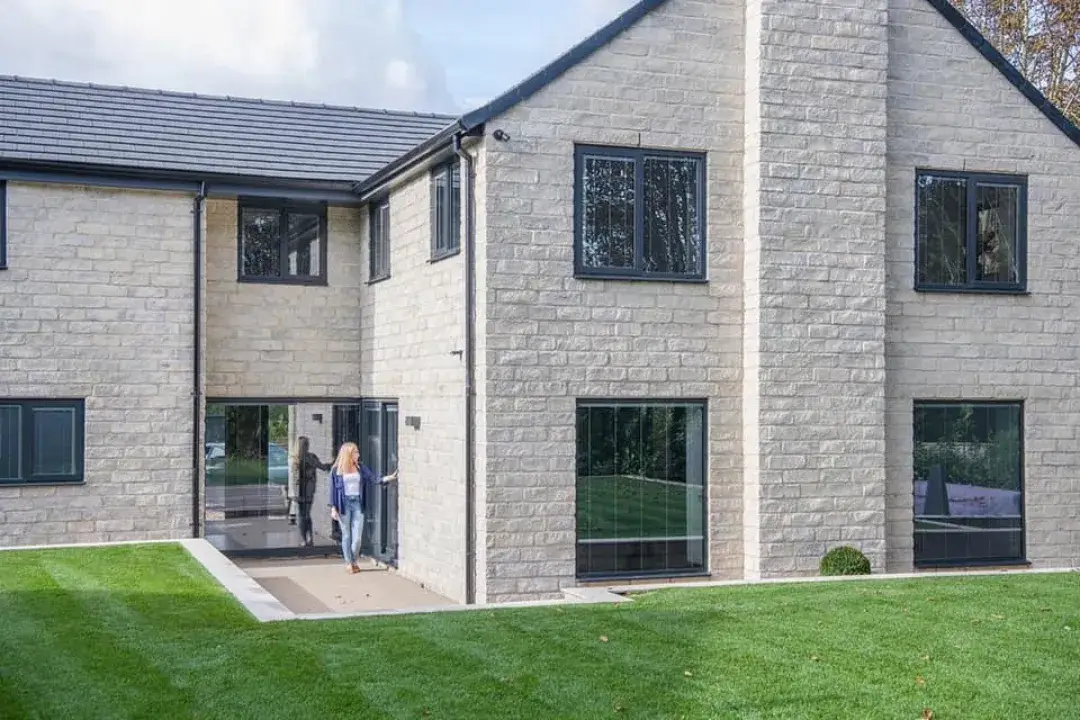 Screenline Fachadas 02