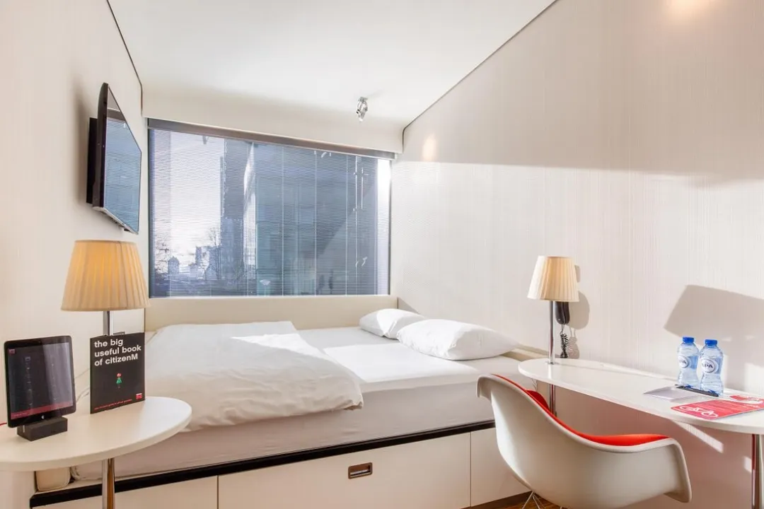 Screenline Hotel CitizenM - Holanda 02