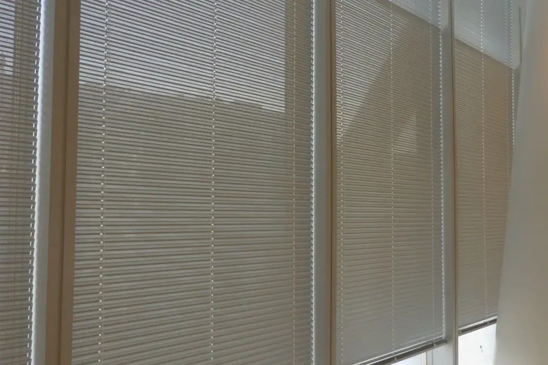 Screenline Isokaza Tower 02