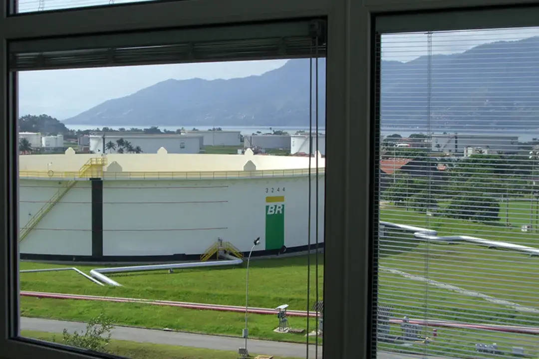 Screenline Petrobras 02